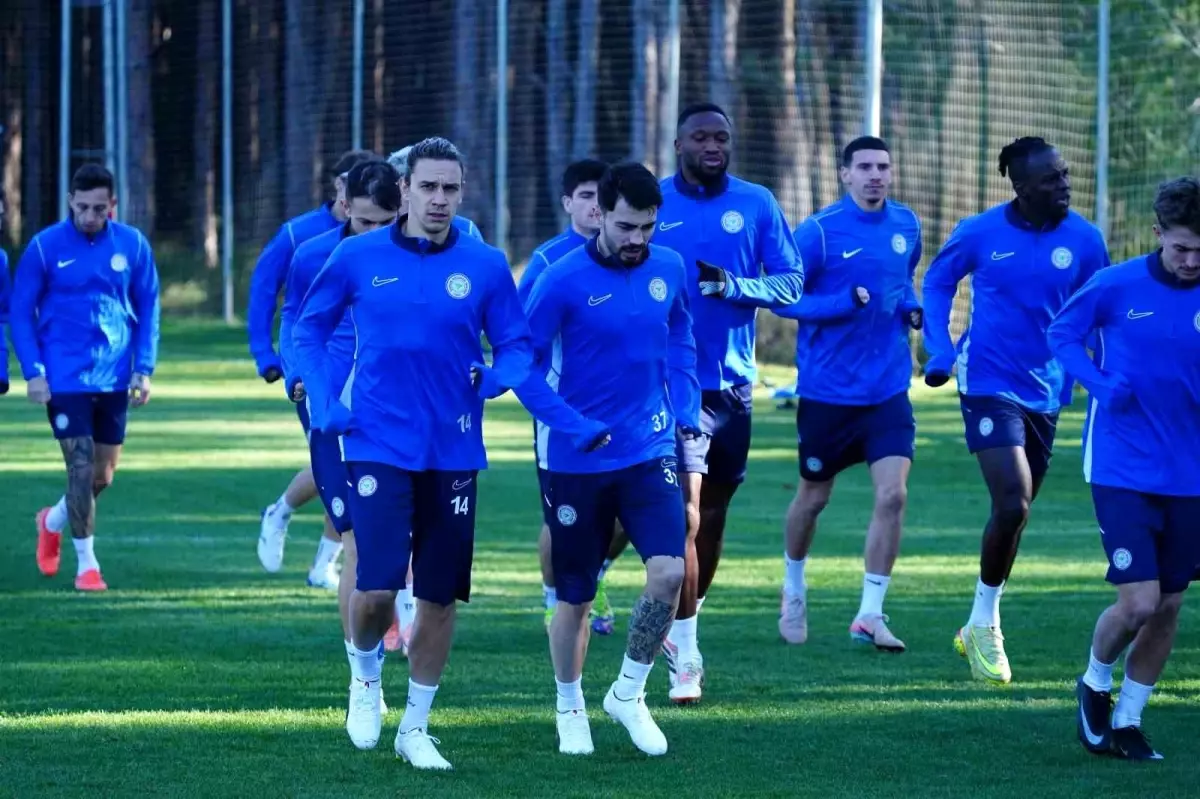 Çaykur Rizespor'da ikinci yarı hazırlıkları sürüyor
