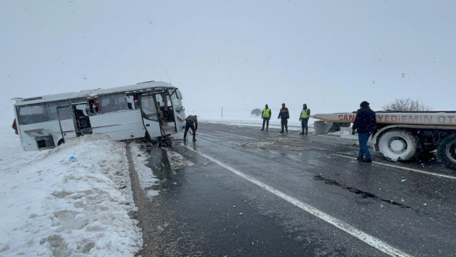 cenaze yolunda can pazari 19456839 6256 m