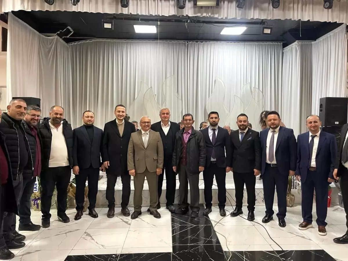 Düzce Yapı Sanatları Esnaf Odası'nda Bülent Keser güven tazeledi