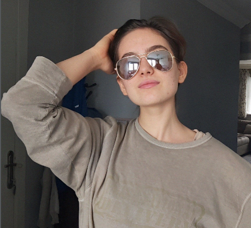 ekranlarin yeni yildizindan surpriz fotograflar 19459559 5512 m