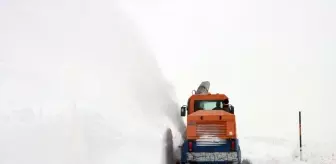 Elazığ'da kar nedeniyle kapanan 169 köy yolu ulaşıma açıldı