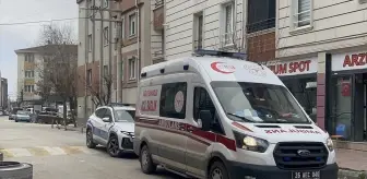 Eskişehir'de üvey oğlu tarafından bıçaklanan kişi tedavi altına alındı