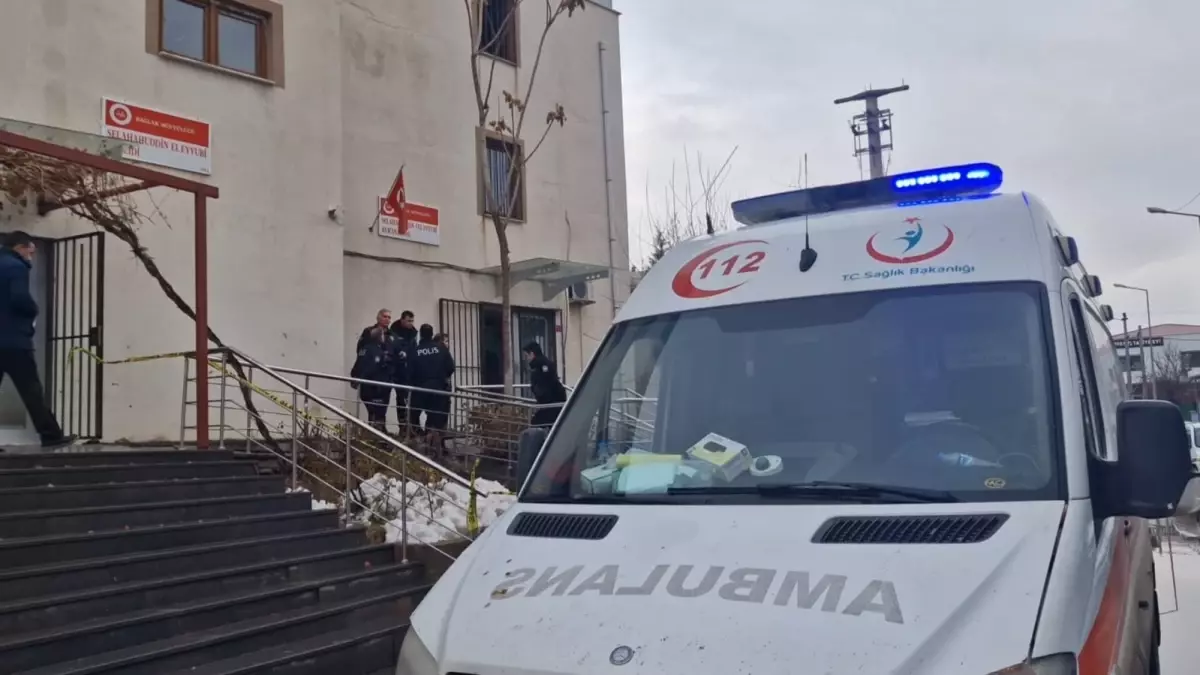 Husumetli olduğu 2 kişi tarafından pompalı tüfekle öldürüldü