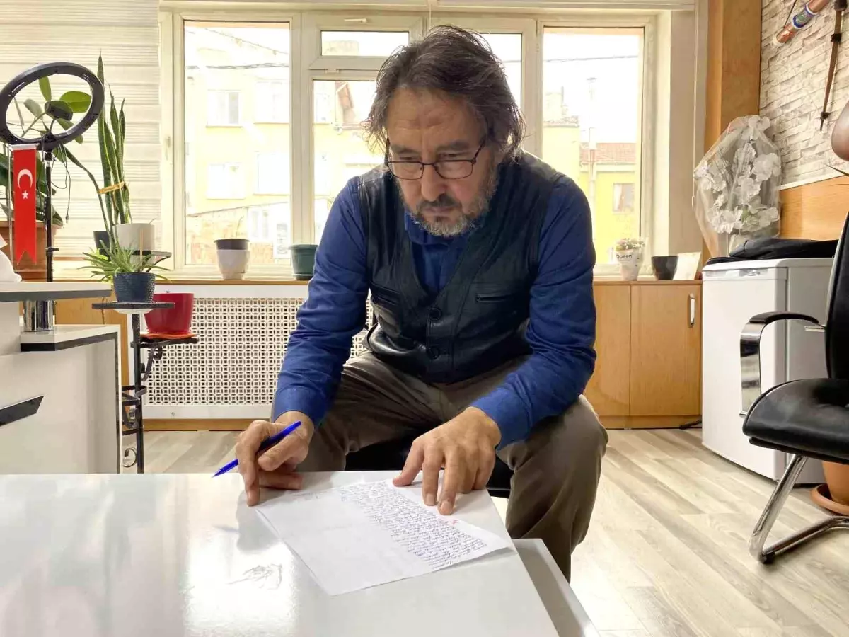 Kaybettiği telefonu için şiir yazdı