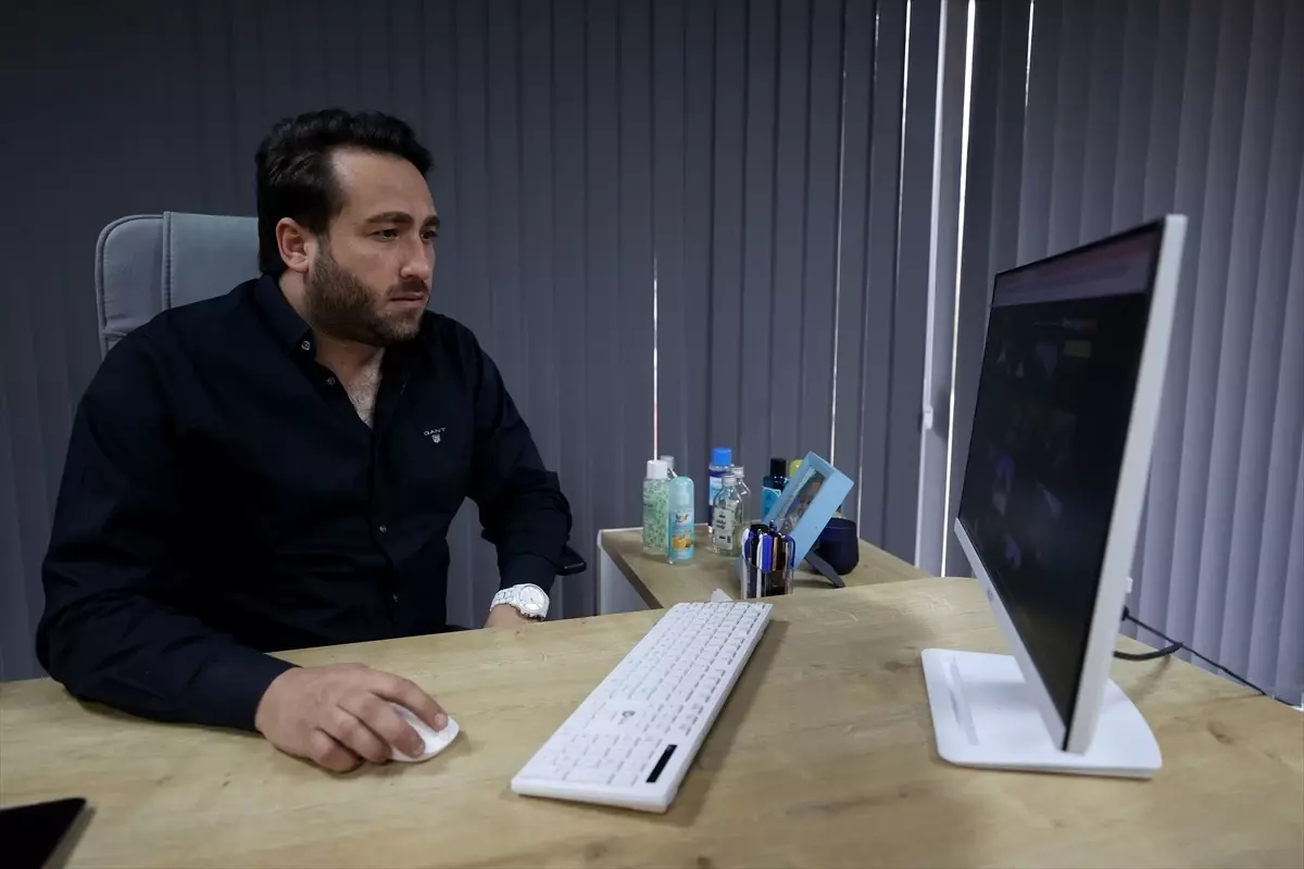 Kırklareli Gazeteciler Cemiyeti Başkanı Yıldırım, AA'nın 'Yılın Kareleri' oylamasına katıldı