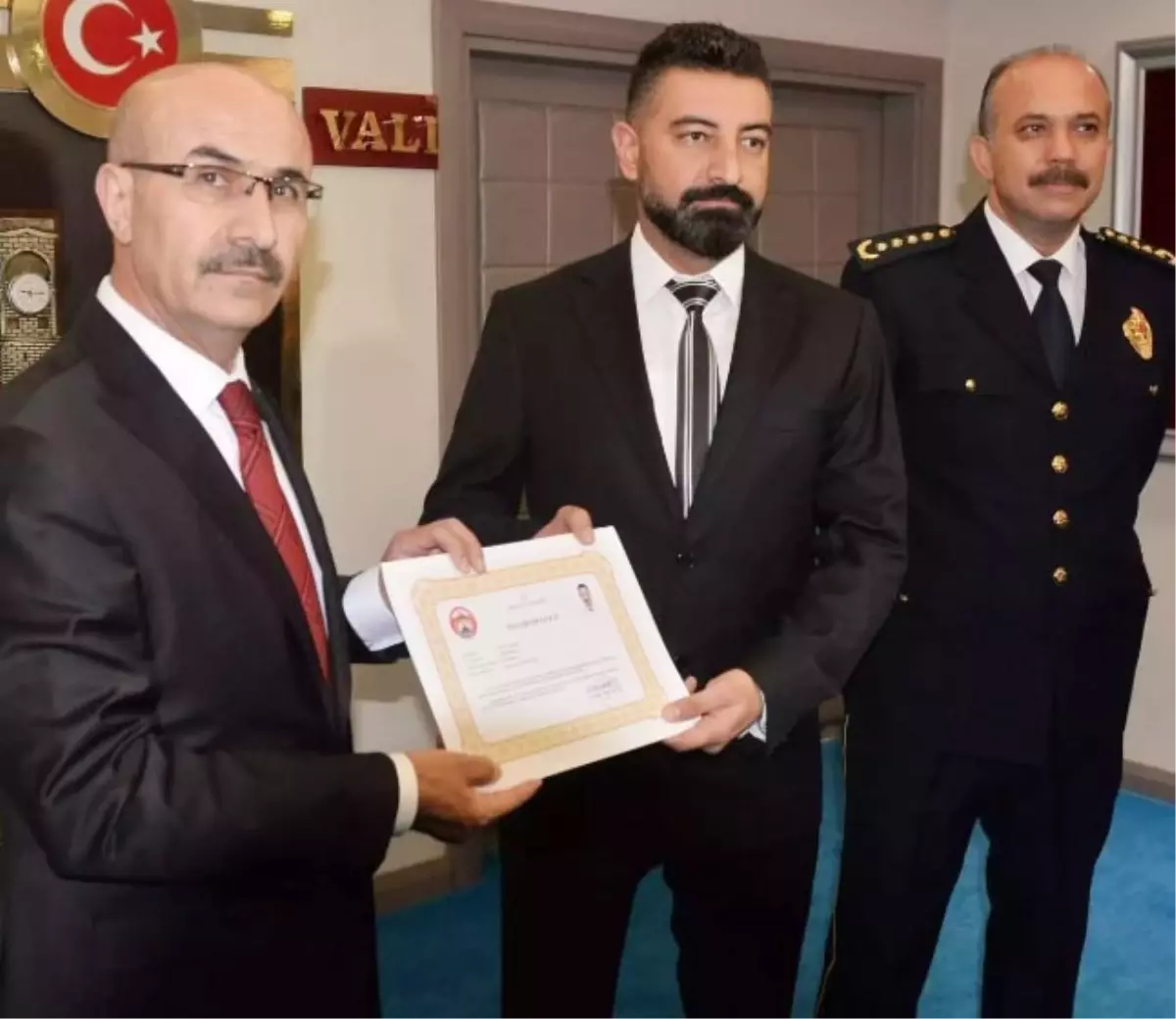 Konya'da 24 kilo eroinle yakalanan ödüllü polise 26 yıl hapis cezası