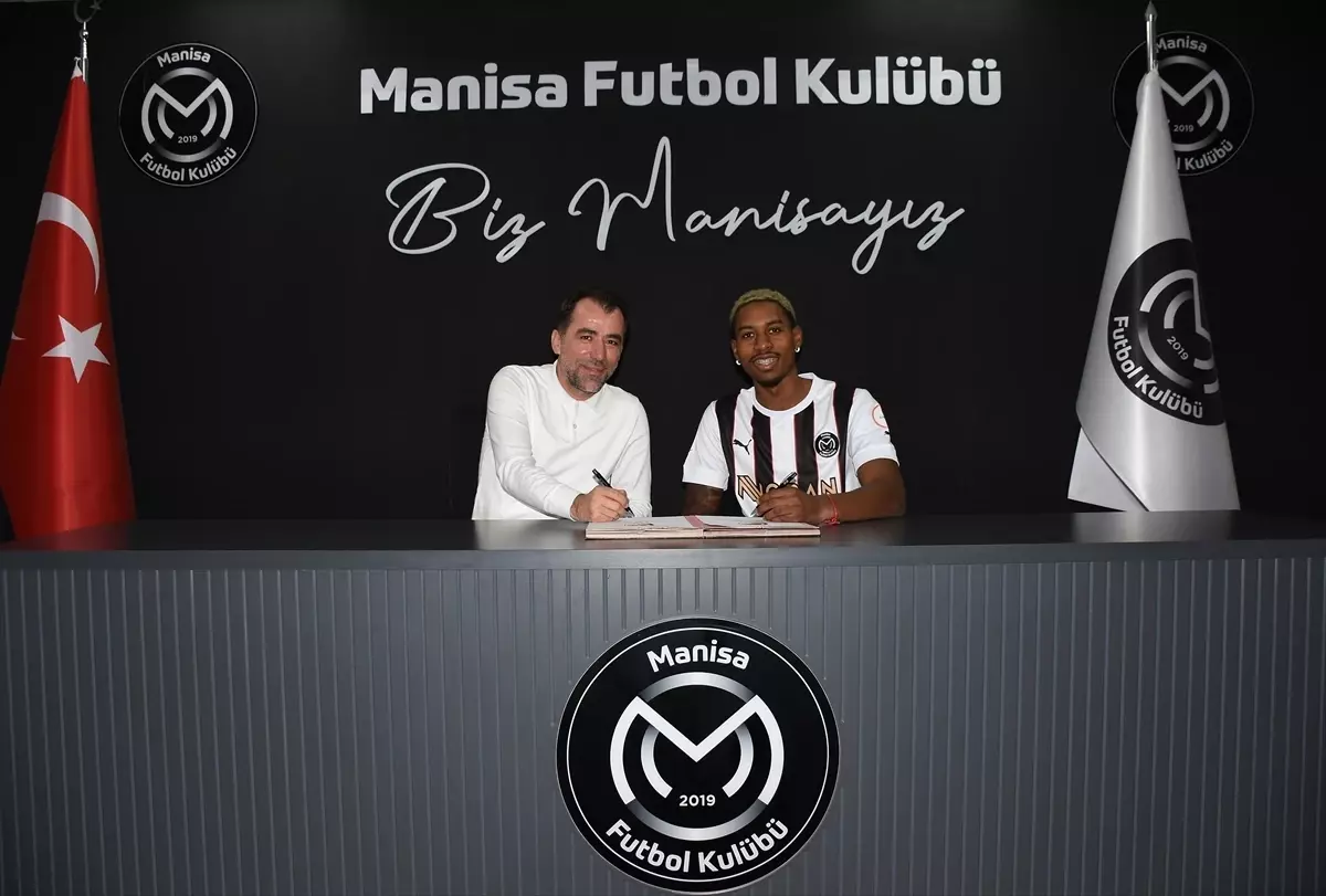 Manisa FK, Honduraslı futbolcu Alenis Vargas'ı kiraladı
