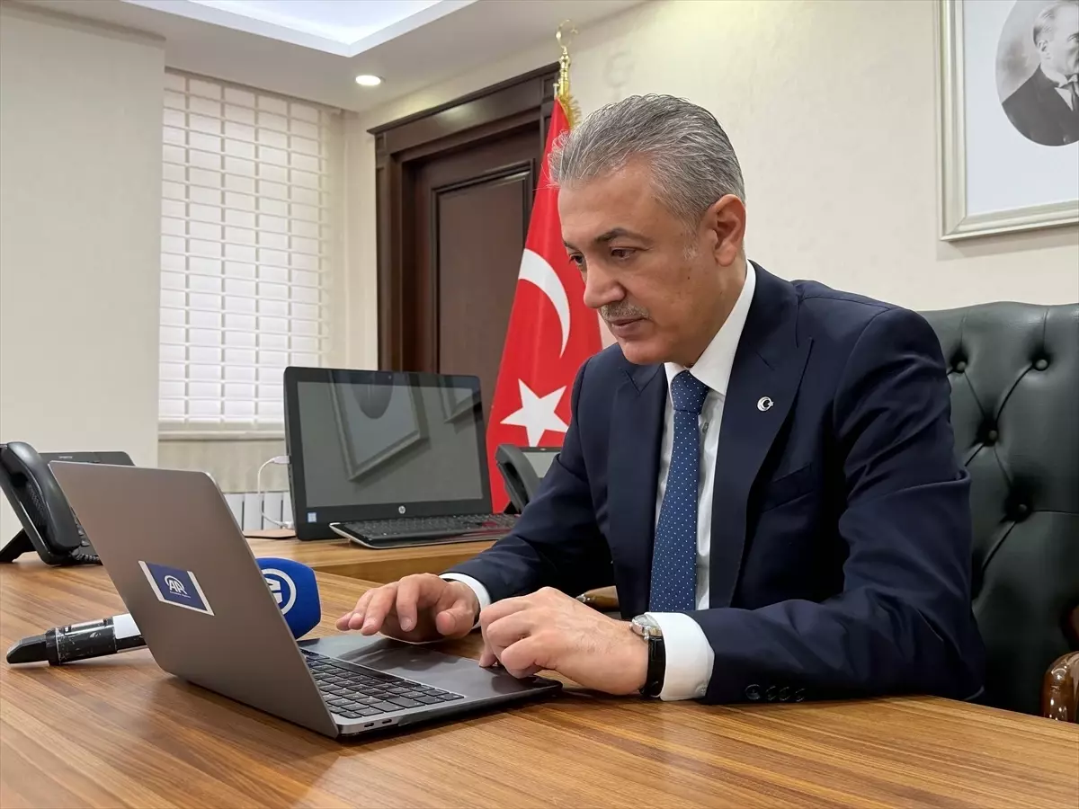 Mardin Valisi Akkoyun, AA'nın "Yılın Kareleri" oylamasına katıldı