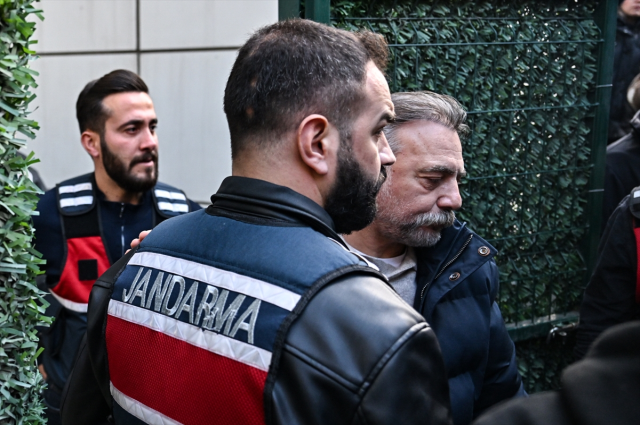 oktay kaynarca ve emel muftuoglu icin ev hapsi 19458689 9345 m