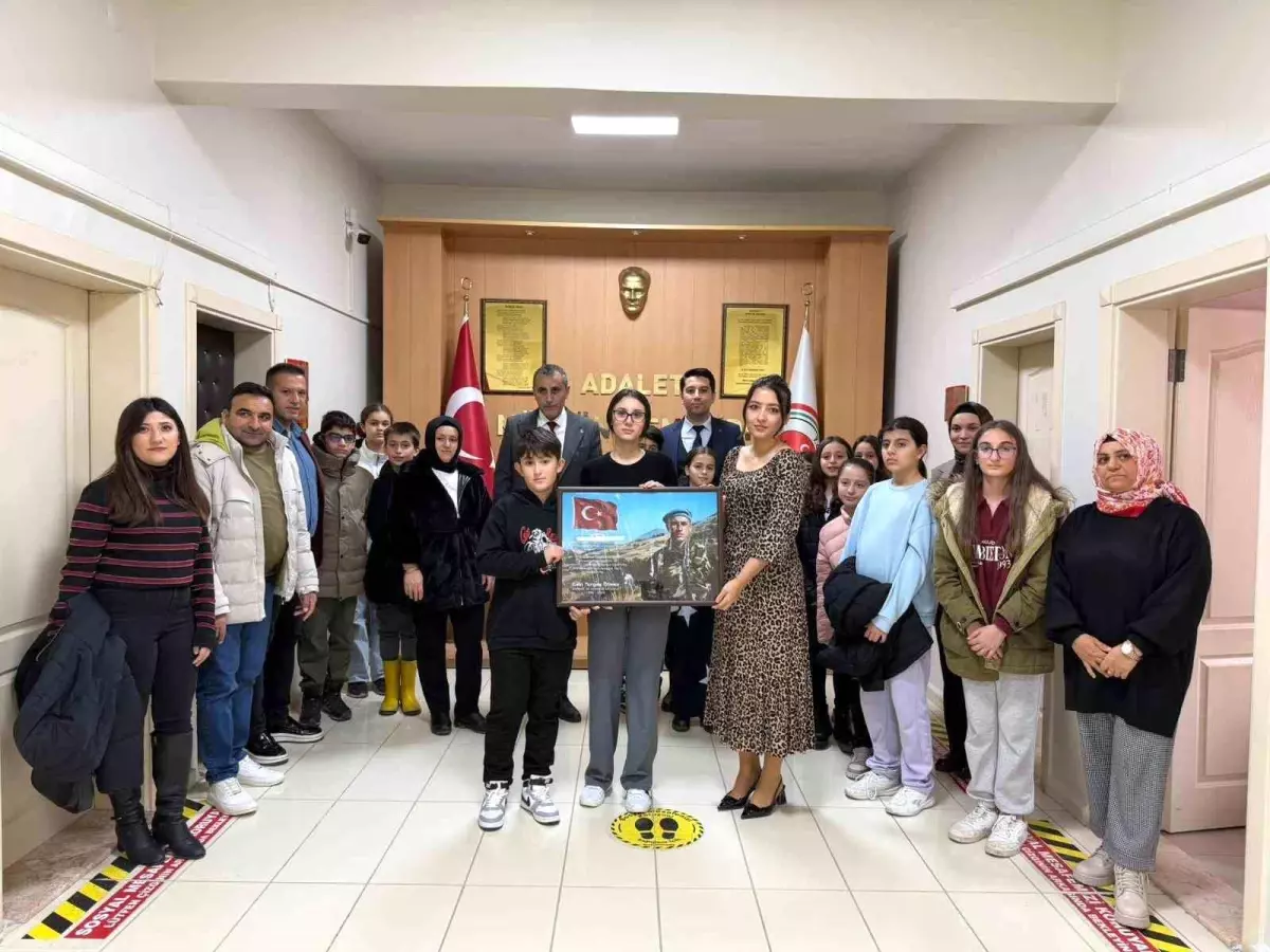 Pankreas kanserinden hayatını kaybeden gazinin anısı adliye duvarında yaşatılacak