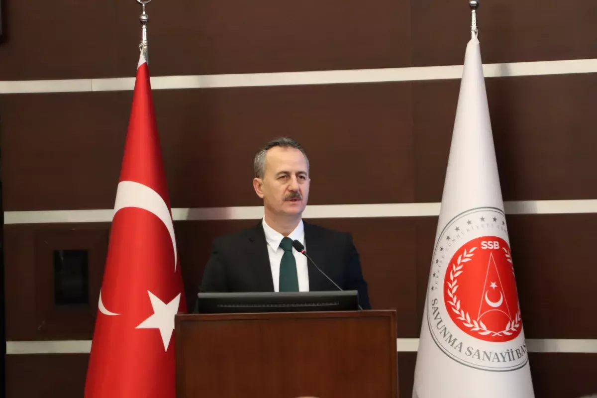 Savunma sanayiinde 14 Ar-Ge projesi için imzalar atıldı