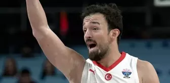 Sertaç Şanlı, Türkiye'ye Beşiktaş formasıyla geri döndü