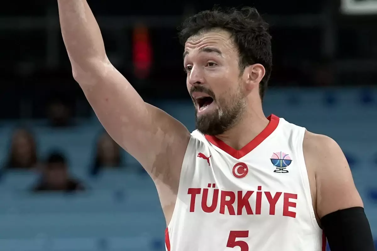 Sertaç Şanlı, Türkiye'ye Beşiktaş formasıyla geri döndü