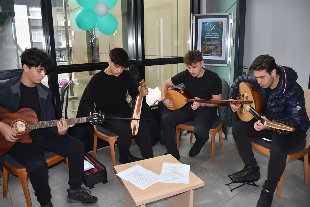 Trabzon'da Serviks Kanseri Farkındalık Ayı dolayısıyla etkinlik düzenlendi