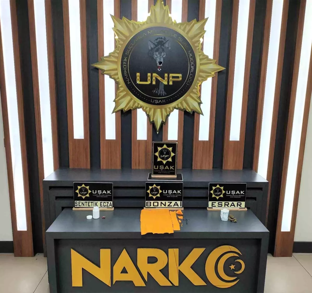 Uşak'ta çok sayıda uyuşturucu madde ele geçirildi