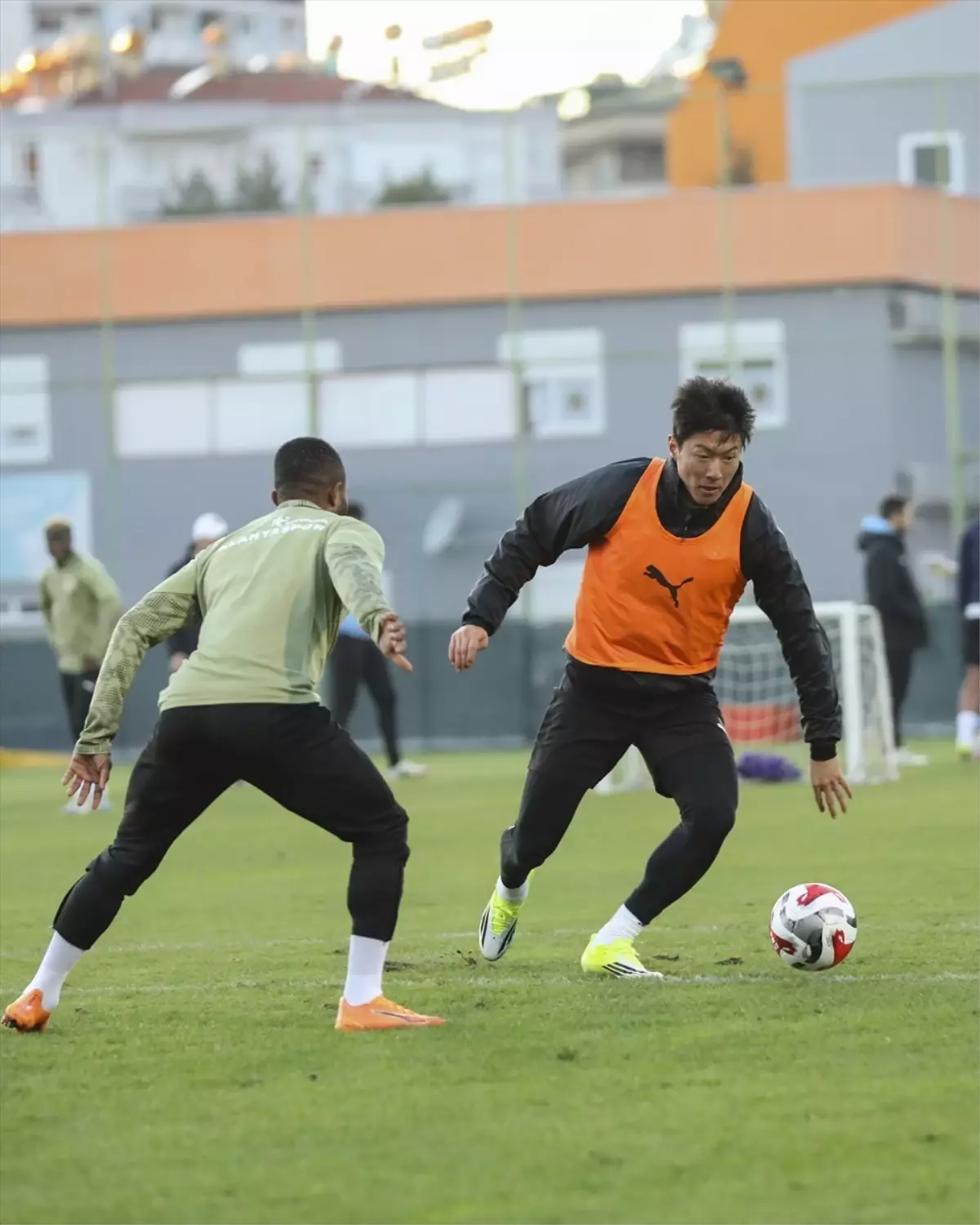 Alanyaspor, Fenerbahçe maçının hazırlıklarına başladı