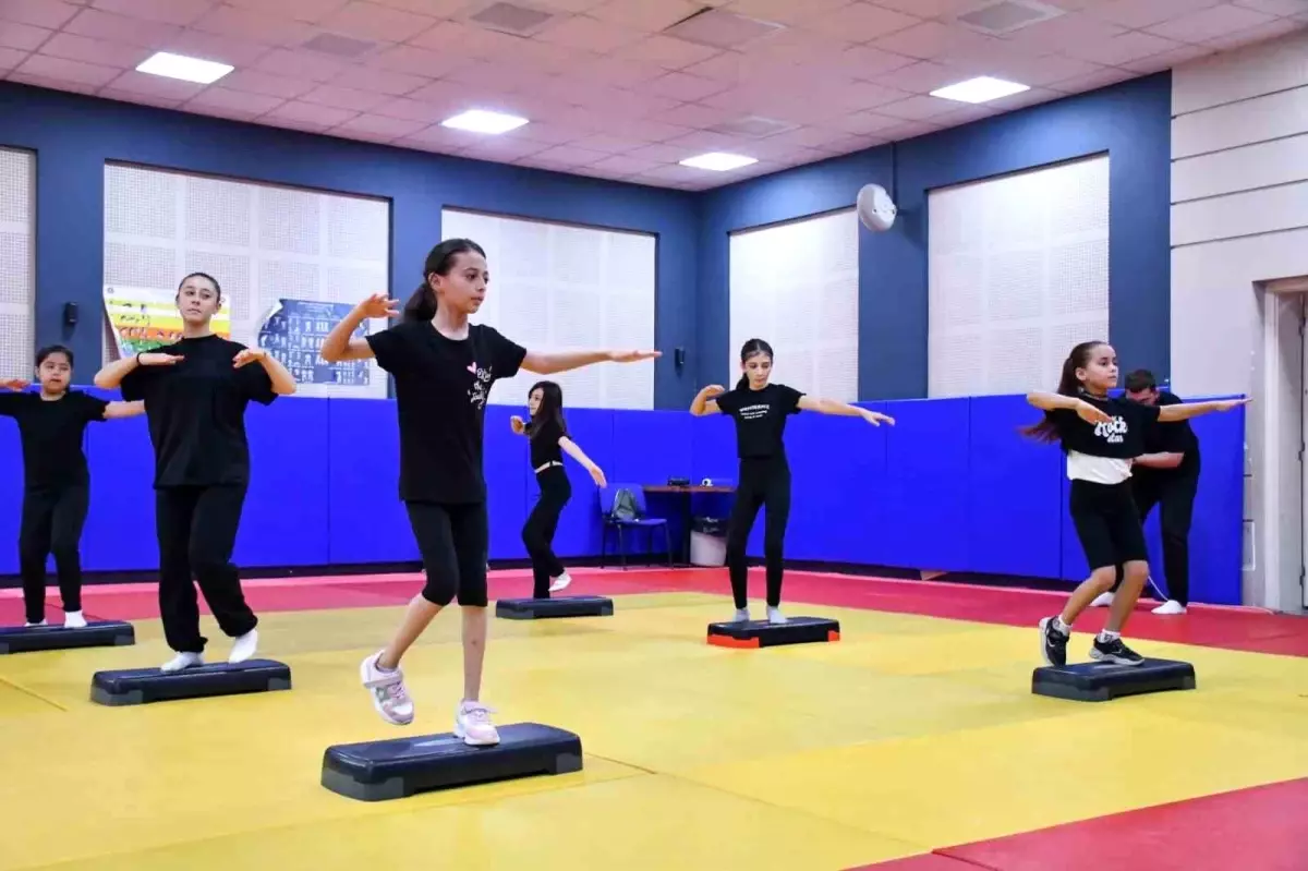 Balıkesir'de yetenekli gençler keşfediliyor