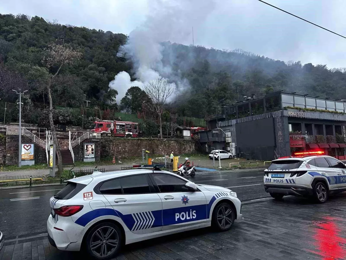 Beşiktaş'ta korkutan yangın: Müştemilat alev alev yandı