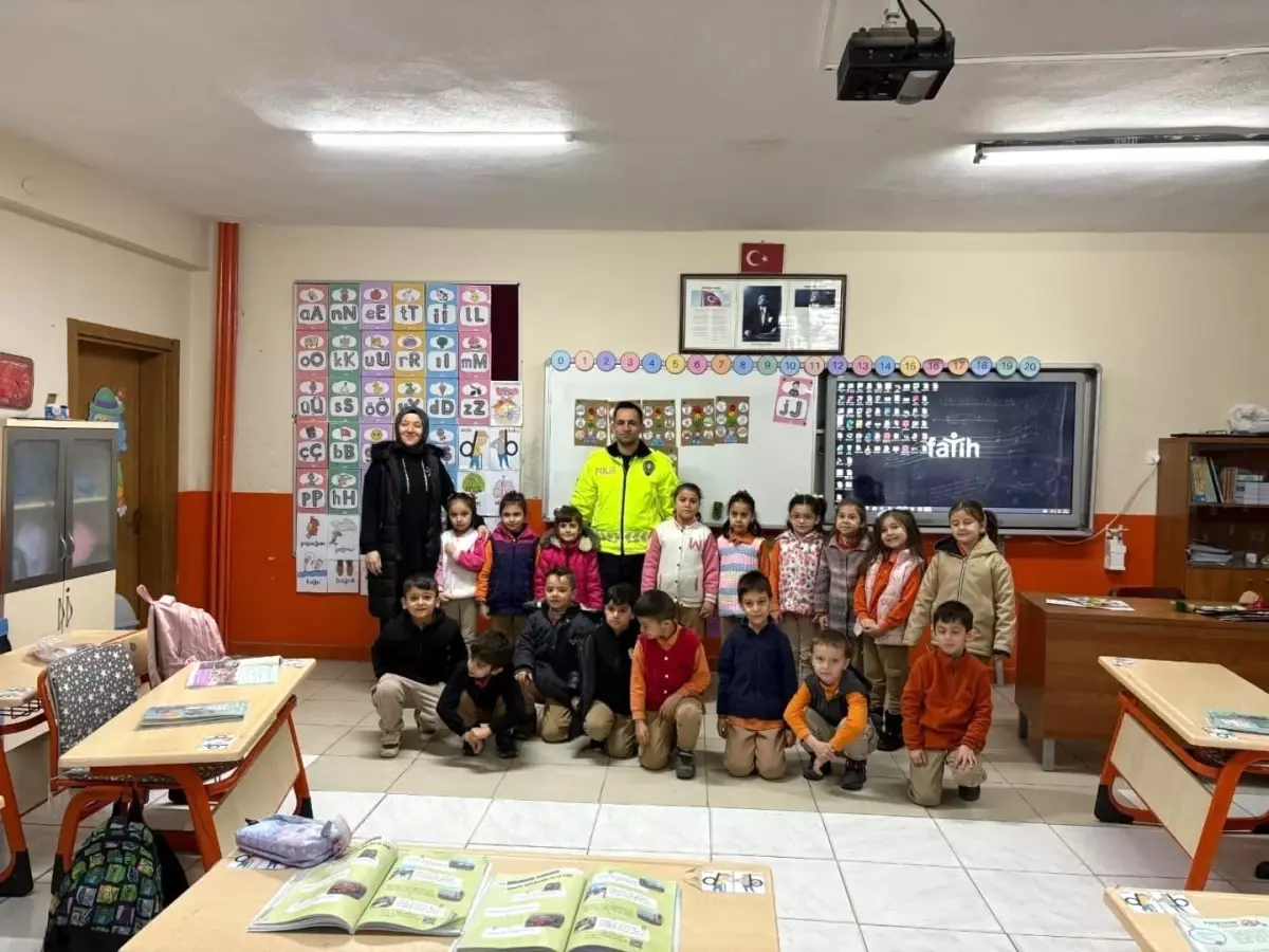 Bilecik'te öğrencilere trafik eğitimi