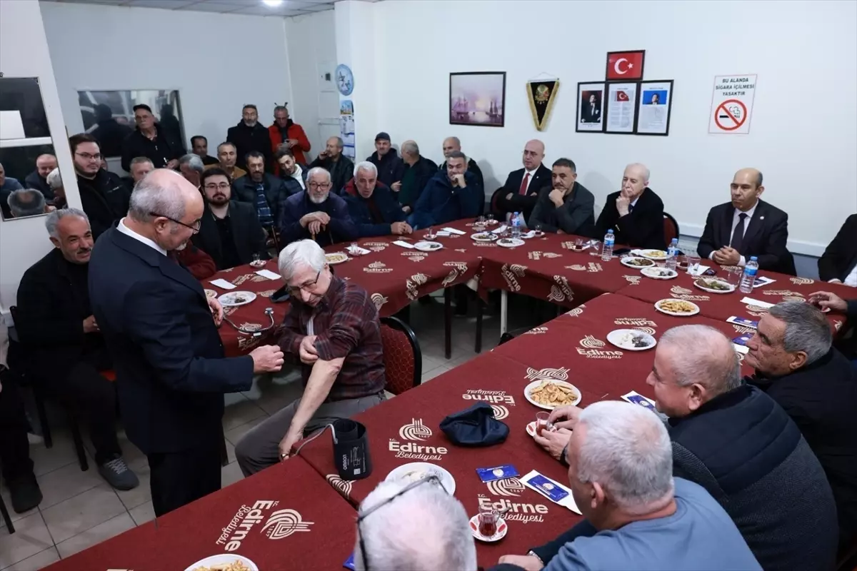 Bilim Kafe etkinliğinde hipertansiyonla ilgili bilgi verildi