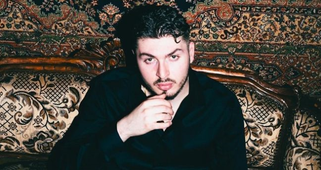 Blok3 babasının doğum gününde ne aldı? Blok3'ün babasının doğum gününde aldığı arabanın markası, fiyatı nedir? Blok3 babasının doğum gününde ne aldı? Blok3'ün babasının doğum gününde aldığı arabanın markası, fiyatı nedir?