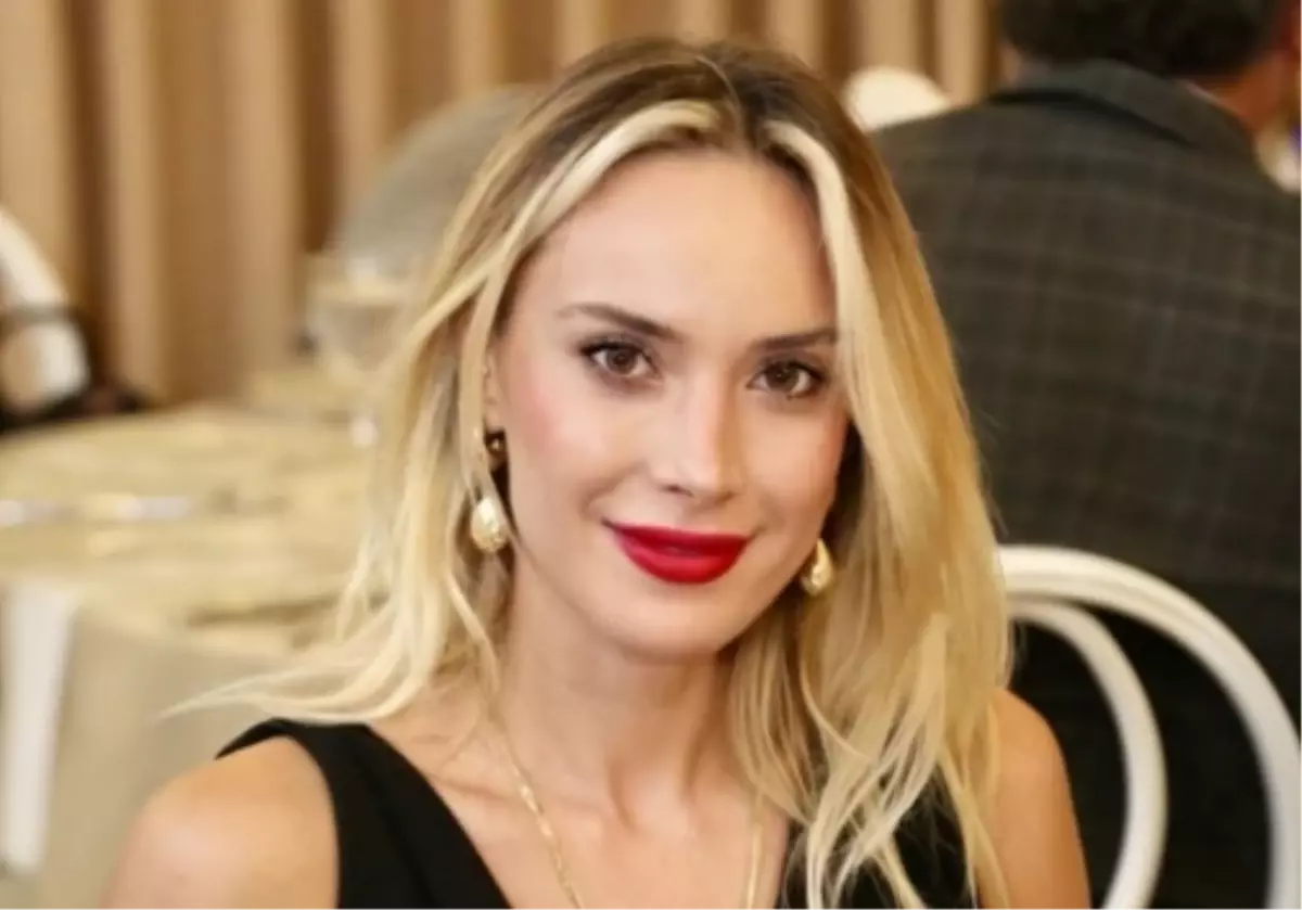 Derya Çayırgan kimdir, evli mi, bekar mı? Voleybolcu Derya Çayırgan kaç yaşında, nereli, hangi takımlarda ...