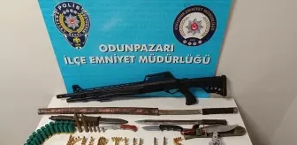 Eskişehir'de iş yerinde ruhsatsız silah bulunan zanlı tutuklandı