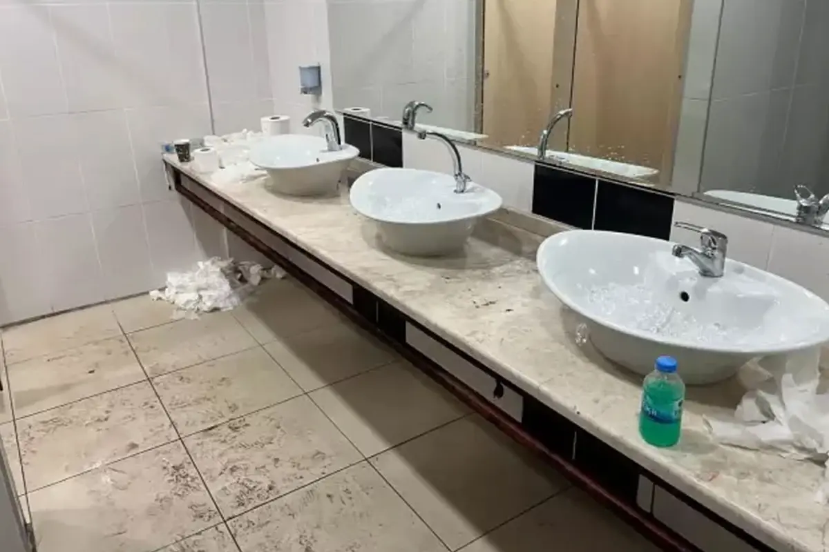 Fethiye'de Galatasaray'a sıradışı soyunma odası