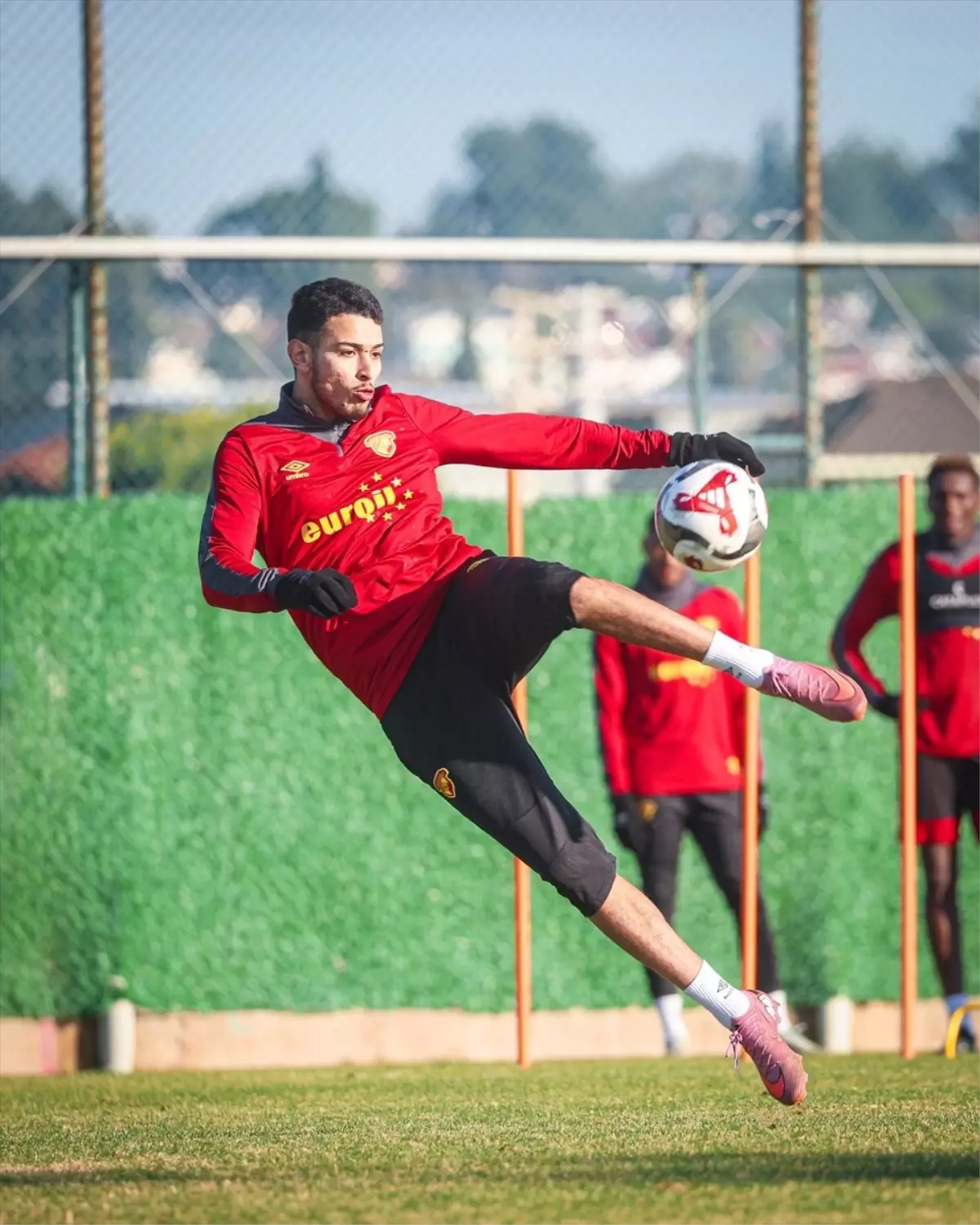 Göztepe, Çaykur Rizespor maçının hazırlıklarını sürdürdü