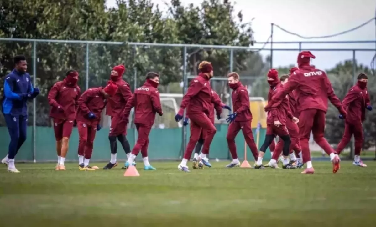 İstanbulspor Trabzonspor maçı kaç kaç MAÇ SONUCU? İstanbulspor Trabzonspor golleri kim attı, canlı maç anl...