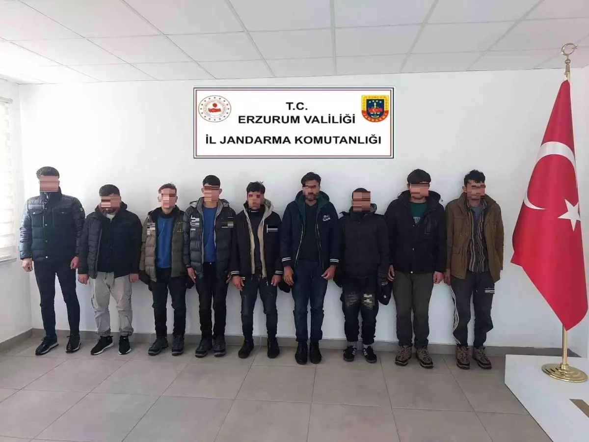 Jandarma'dan düzensiz göçmen operasyonu
