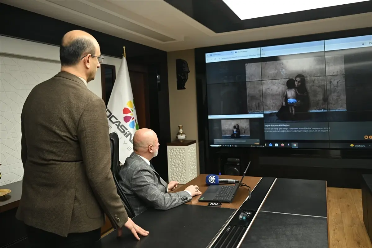 Kocasinan Belediye Başkanı Çolakbayrakdar, AA'nın "Yılın Kareleri" oylamasına katıldı