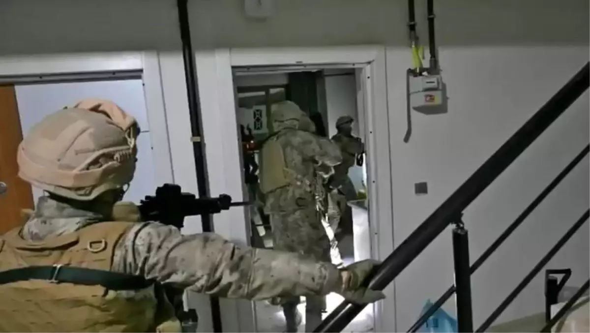 "Silahlı örgüt" ve "Nitelikli yağma" operasyonu: 22 şüpheli yakalandı