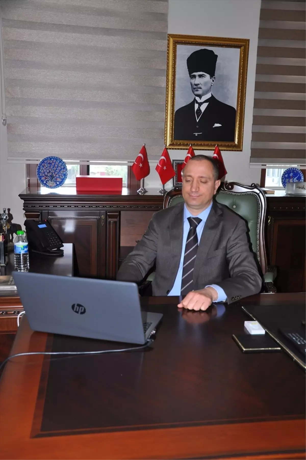 Tarsus Kaymakamı Mehmet Ali Akyüz, AA'nın "Yılın Kareleri" oylamasına katıldı