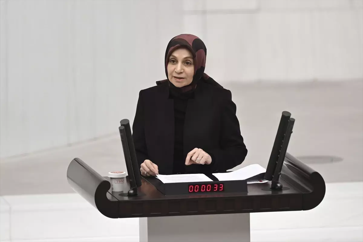 AK Parti Grup Başkanvekili Yenişehirlioğlu: 'Hiçbir Suriyeliyi Mezhebine Göre Ayırmadık'