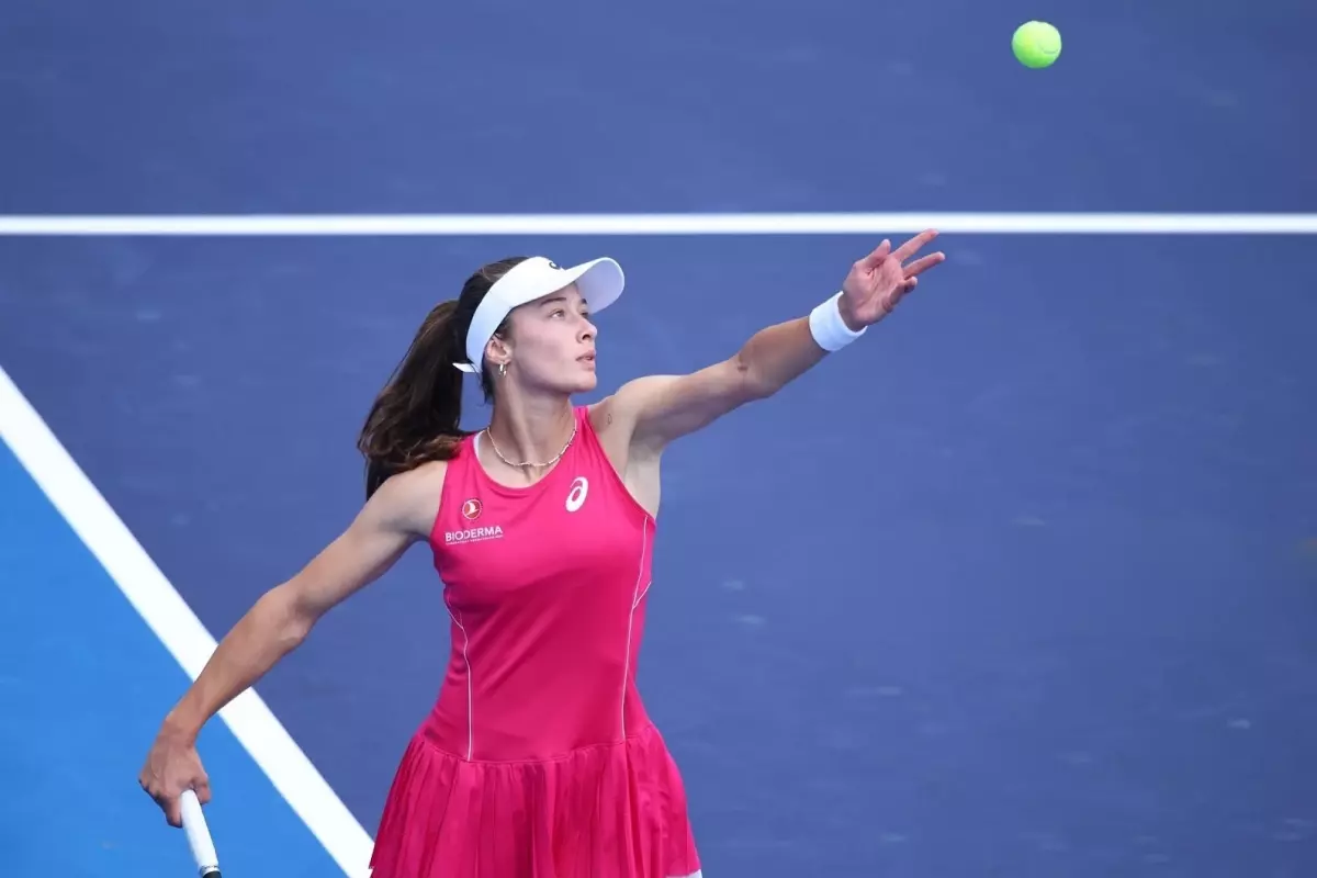 Milli Sporcu Zeynep Sönmez, Australian Open Elemelerinde Final Turuna Yükseldi