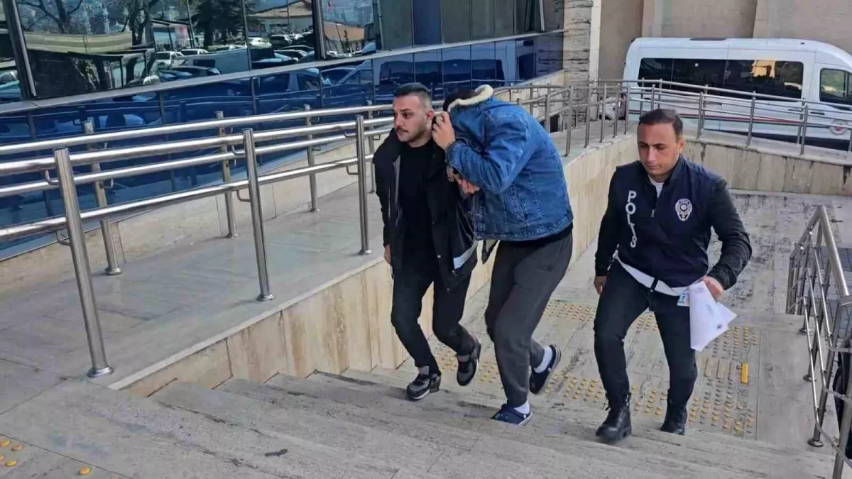 4 yaşındaki Sarp'ın su arabasının altında kaldığı kazada şoför ve şirket yetkilisi birbirlerini suçladı