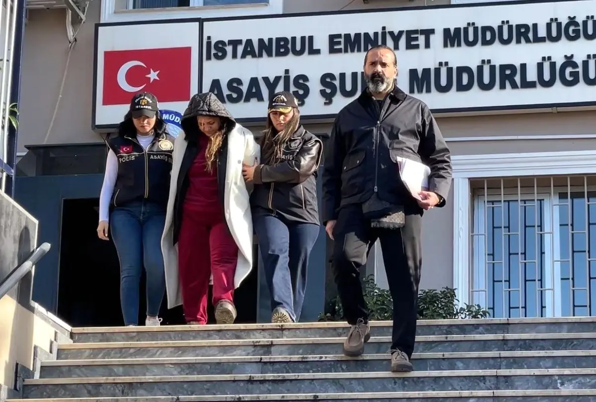 42 yıl hapis cezasıyla aranan firari Esenler'de yakalandı