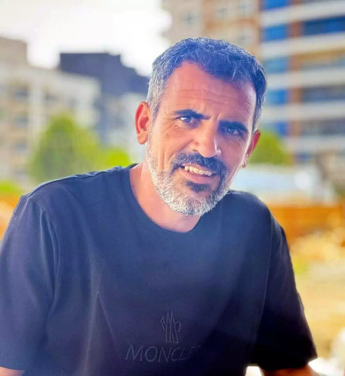 6'ncı kattan düşen inşaat işçisi öldü