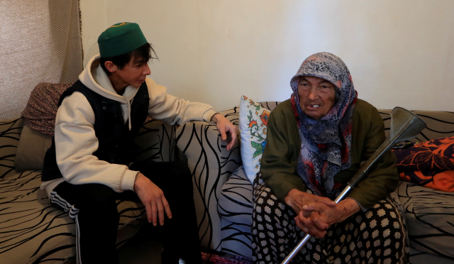 arkadasina aciyip evine aldi basina gelmeyen 19467940 216 m