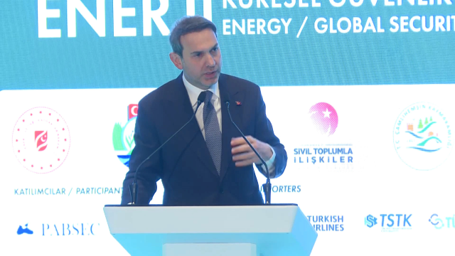 bakan bayraktar dan rize deki enerji forumunda 19465774 4511 m