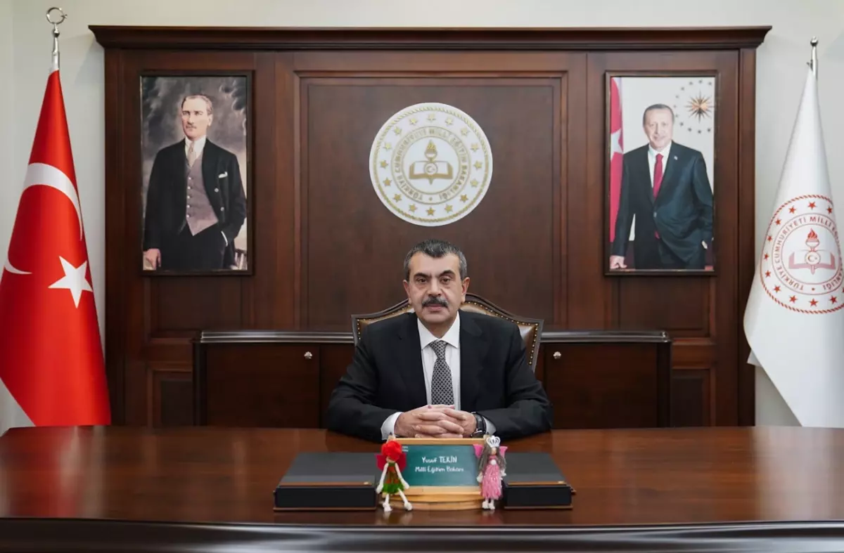 Bakan Tekin'den 'yarıyıl tatili' mesajı