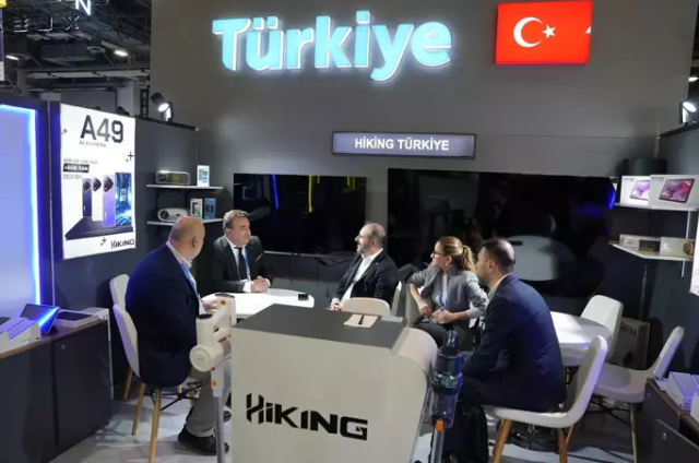CES 2026'da Hiking Türkiye ile Türk Telekom iş birliği yaptı CES 2026'da Hiking Türkiye ile Türk Telekom iş birliği yaptı