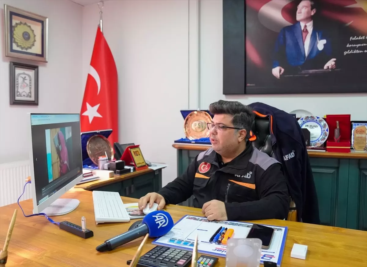 Diyarbakır'da AFAD ekibi, AA'nın "Yılın Kareleri" oylamasına katıldı