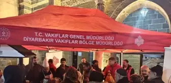 Diyarbakır ve çevre illerde kandil dolayısıyla salep ikram edildi
