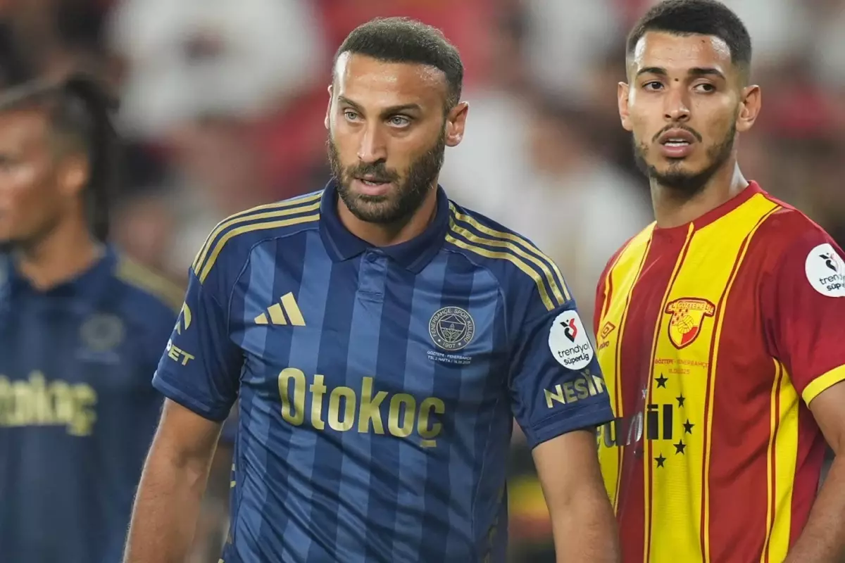 Fenerbahçe'de Cenk Tosun ile yollar ayrıldı