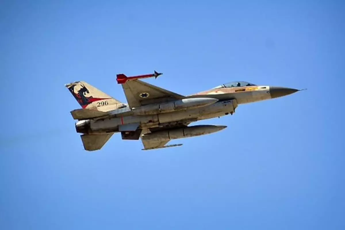 İsrail savaş uçakları, Lübnan'ı vurdu