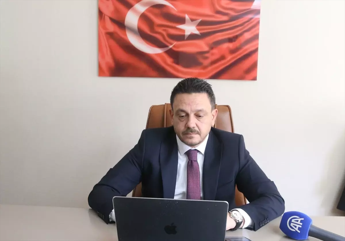 Kahramanmaraş'ta gazeteciler, AA'nın "Yılın Kareleri" oylamasına katıldı