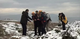 Karabük'te tarlaya savrulan otomobilin sürücüsü yaralandı