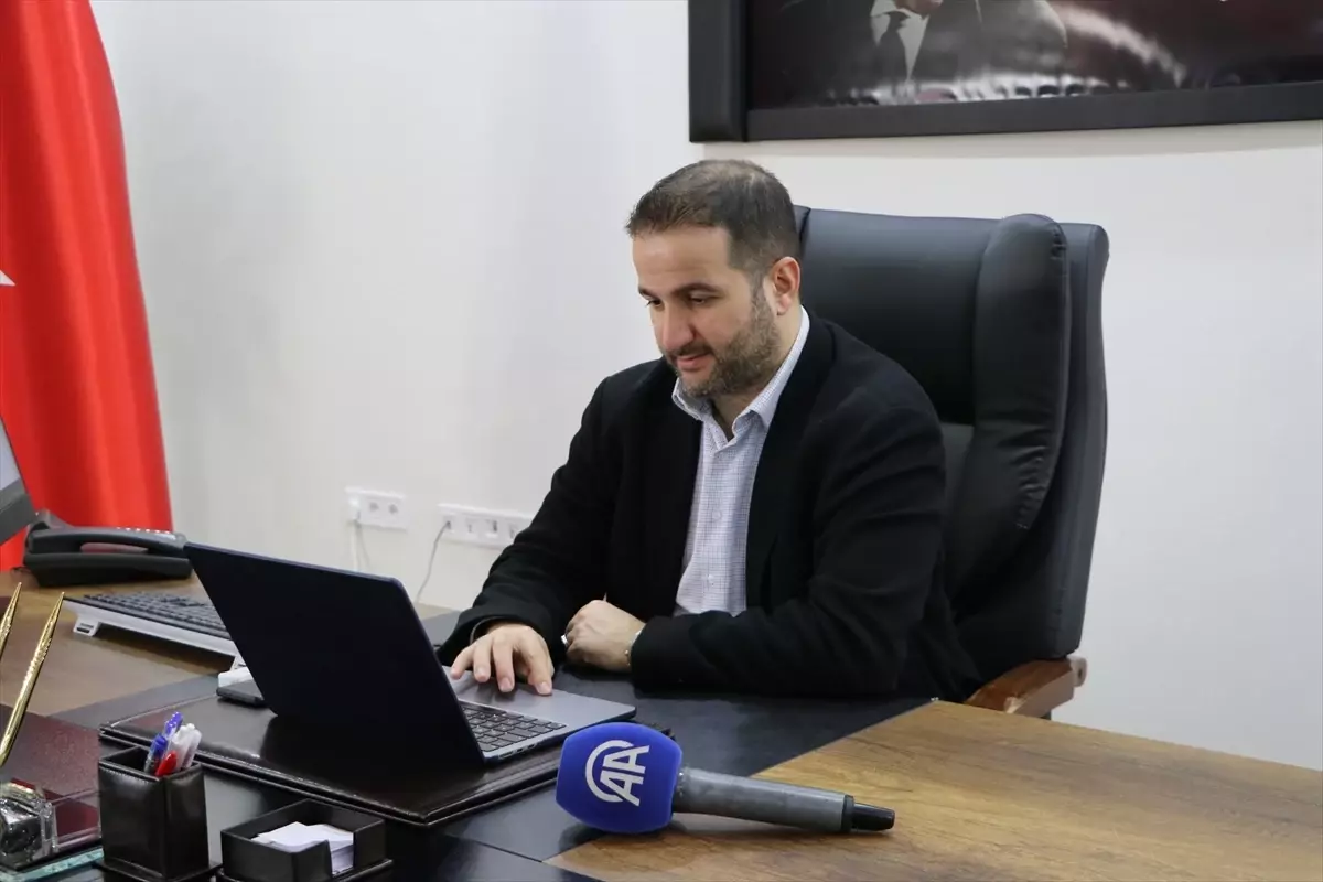 Kilis'te kurum müdürleri AA'nın "Yılın Kareleri" oylamasına katıldı